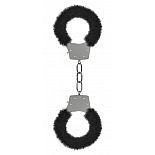 <strong>Чёрные пушистые наручники OUCH! Black</strong> <br />
Плюшевые наручники отлично подойдут паре, предпочитающей экстремальные ролевые игры. <div class="charTableblock"><div><span>Материал</span>: металл</div><div><span>Цвет</span>: черный</div><div><span>Производитель</span>: OUCH by Shots Media BV, Нидерланды</div></div> Чёрные пушистые наручники OUCH! Black
Плюшевые наручники отлично подойдут паре, предпочитающей экстремальные ролевые игры.
