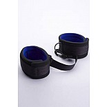 <strong>Оковы черные</strong> <br />
Оковы на ноги из новейшего супер-материала неопрен. <div class="charTableblock"><div><span>Материал</span>: текстиль</div><div><span>Цвет</span>: черный</div></div> Оковы черные
Оковы на ноги из новейшего супер-материала неопрен.