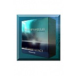 Natural Instinct ����������� ���� ������� "Triomphateur" 75 ��. 
�Triomphateur� ���������� � ������ �������, �� ��������� ��������� ������ ������ ������� � ��������, �� ���������� �� �������, ��������� ����������� � �� �������������� �������� ��������� �����.