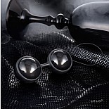 ����������� ������ Luna Beads Noir 
����������� �������! LELO ����� ������ ��������� ��������� �����������: �������� ��������� ������� � ����������������! ������ ���� ����� ��������� ���������� ����� ��������� ������ ������������!
<br><br>
������ Luna Beads Noir � ��� �������� �����, ���������������� � ������� ������������ �������������. ������ �������� ���� �������� ������ ����, ��������� ��� ���������� ������ � ������������! ������ ������ ����� ��������� �������� � ��������� ����������, � ����� �����������. �� ������ ����� �� ����� ���������, � ������ ��� ����� ���������� � ����� ��������� ����� ����������� � �������!
<br><br>
������������ ������ Luna Beads Noir � ��� �������� �������� ��� ���� ��������� � ������ ����. ��� ������� �������� ��, �������� � ����� ����� �����, ������ ������� � ������. �� ��������� �� ������ ������������� �������� � ���������� ���������, �� � ������� ������ ��� �������� �������� �������� ������������! ������� �����, �� ������ ������ �������������� ����, ������������ � ������� �������. ����� ��� ������ ����� ���������� � ������������ ������ �������! �� ������� ������� �������� �� ���� ���������� �����������, �� ��������� � �������, � ���� ������ ��������� ����������� �����. ������� ������� �� ��������� � ��������� ���������� ��� ������� ������: ������ ����� ������� ���������. � ������ �������� �� LELO Luna Beads Noir ������ �� ������� �������� � ��!
<br><br>
������ ����� �������, ������������� ������, ������� �������� ����� �������. �� ������ ������������ ������ ���� ����� ��� ��������� �� ����� � ����������� �������.
<br><br>
������� ������� ������: 2,9 ��.
<br>������� ������: 73�31�15 ��.
<br>��� ������� ������: 37 �.
<br>�������� �������: ABS - �������. ���������������, �������, ���������� ��������. �� ����� ���������, ����� ������� �� ����� � ������ ��������� ����������� ����. �������� ������: ����������� �������.

<br><br>� �������� ������: 2 ������, ������, ������� ����������, �������� ������� ��� ��������.
<br><br>������ �������� ��� ���������� ���������� � ����� �������� ������������� ����������� �Fifty Shades of Grey� (��������� �������� ������).