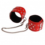 <strong>Оковы кожаные красные, соединенные цепочкой длиной 35см 3070-2</strong> <br />
Изготавливаются из натуральной кожи с велюровой подкладкой. <div class="charTableblock"><div><span>Материал</span>: кожа</div><div><span>Цвет</span>: красный, розовый</div></div> Оковы кожаные красные, соединенные цепочкой длиной 35см 3070-2
Изготавливаются из натуральной кожи с велюровой подкладкой.