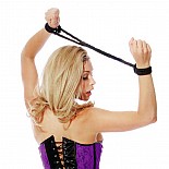 ������ �������� ������� FF LOVE CUFFS BLACK 
�������� ��������� ��������� - ��������� ��������� ��� ��� ��������, ��� � ��������� ����. ����� ������, �� ���������� � �� �������� � ������ �������������. ������ ��������� �������� ��� ������� ��������, �������� ������-������� � �� ������� ��� �������.
