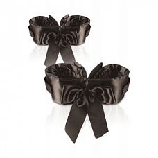    BOWTIE CUFFS  
      ,   ,     ,         (        )   .