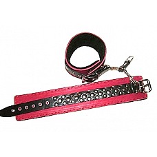 <strong>Поножи узкие, Красный</strong> <br />
Поножи узкие с красной подкладкой.<div class="charTableblock"><div><span>Материал</span>: кожа</div><div><span>Цвет</span>: красный, розовый</div><div><span>Производитель</span>: Подиум, Россия</div></div> Поножи узкие, Красный
Поножи узкие с красной подкладкой.