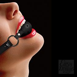 Черный кляп с шаром на кожаных ремнях Черный кляп с шаром на кожаных ремнях