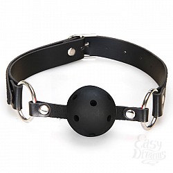 Кляп черного цвета с отверстиями для дыхания Кляп черного цвета с отверстиями для дыхания